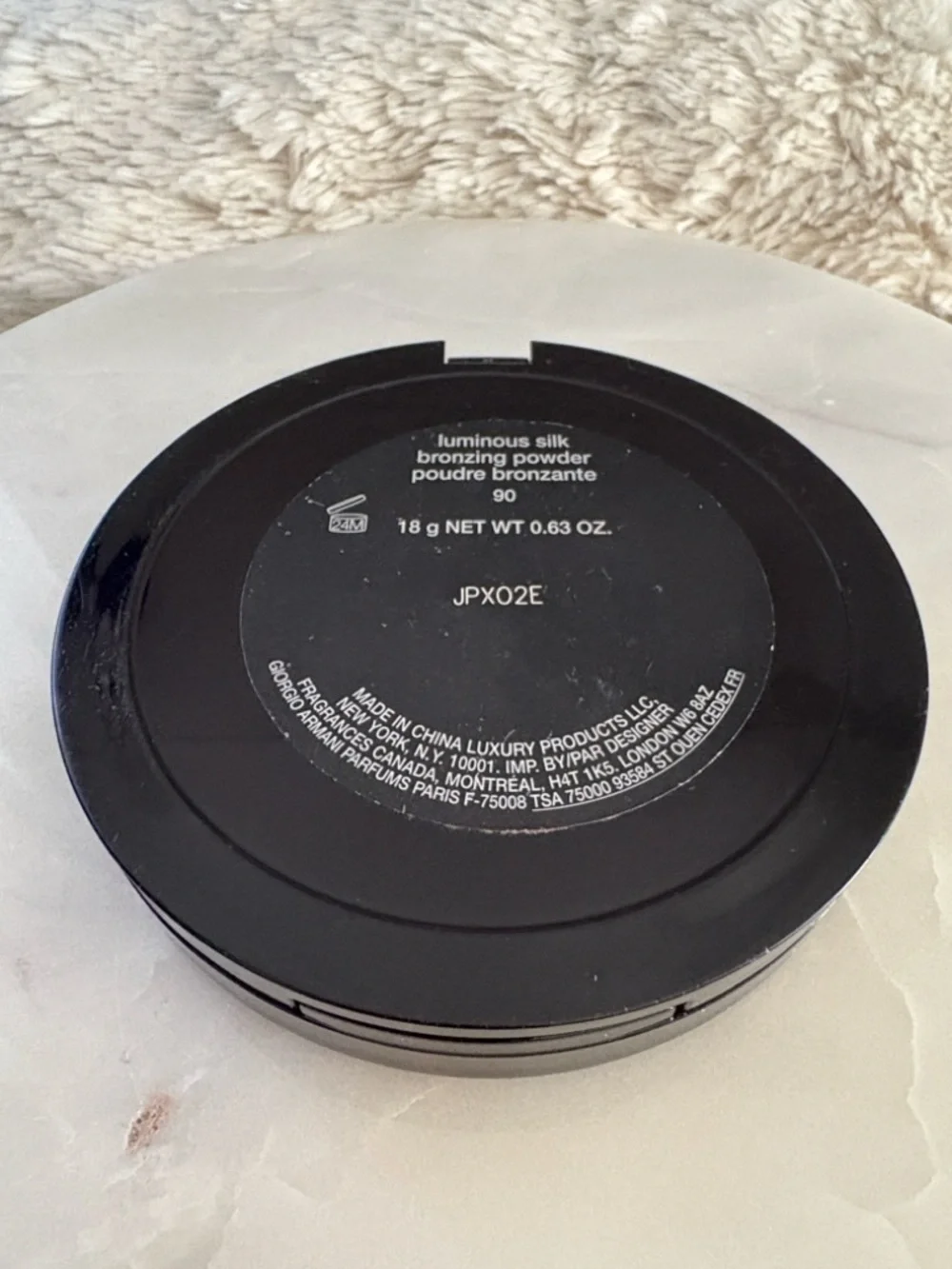 Giorgio Armani Luminous Silk Bronzer 90 - Picture 3 of 3